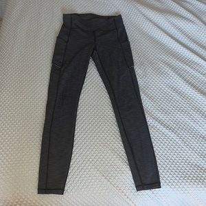 Lululemon leggings with pockets size 4